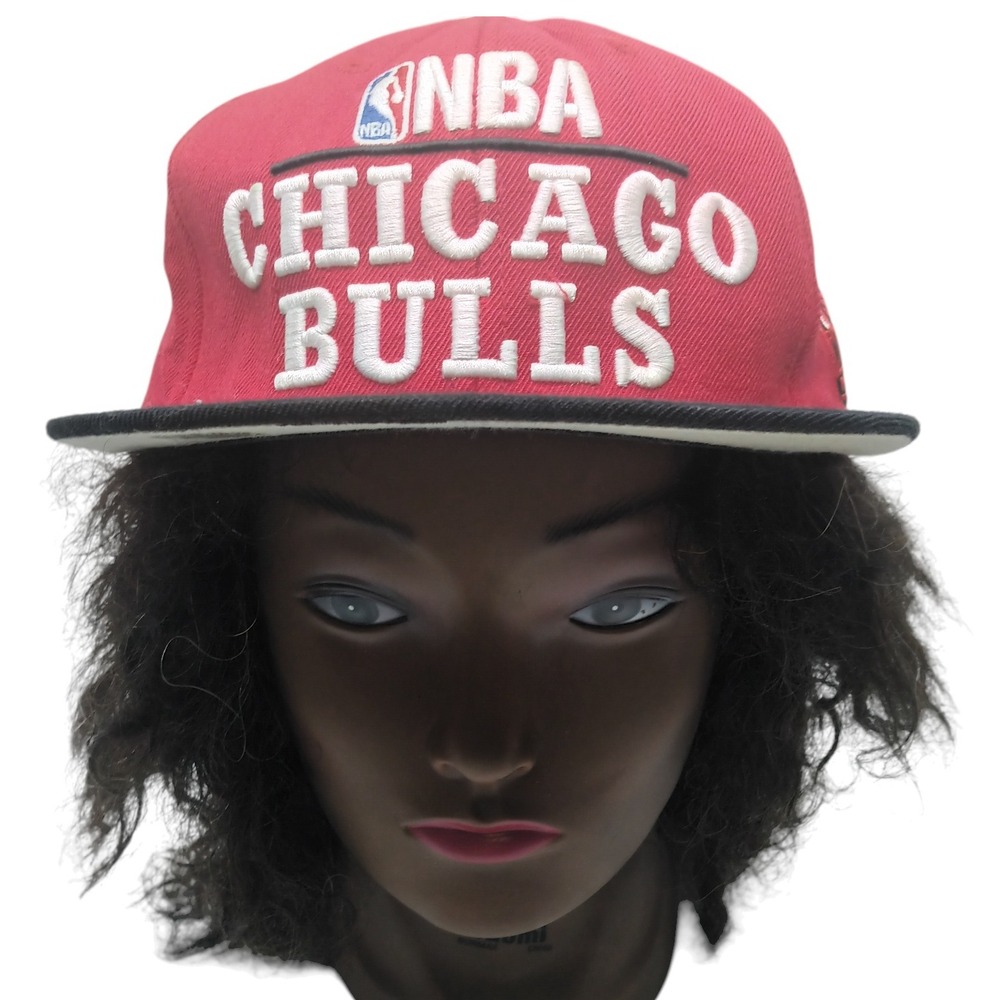 NBA Chicago Bulls Mitchell & Ness Snapback Hat‎ Cap Red Black